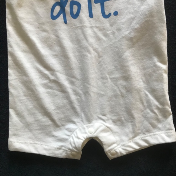 🌸 Nike 2- Piece Set 0-6 Months 🌸 - Picture 9 of 10